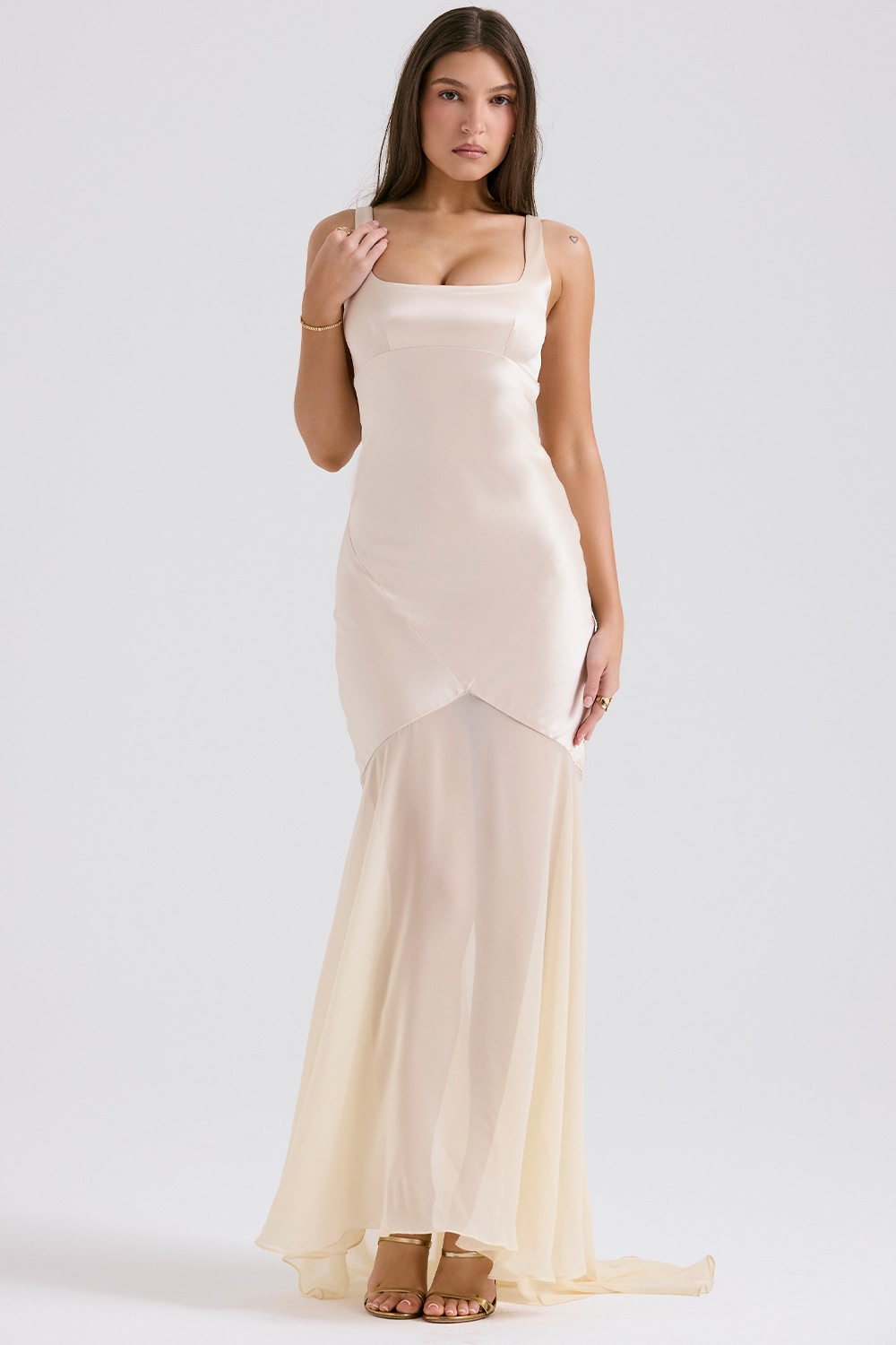 Vittoria, Champagne Chiffon Floor Length Gown