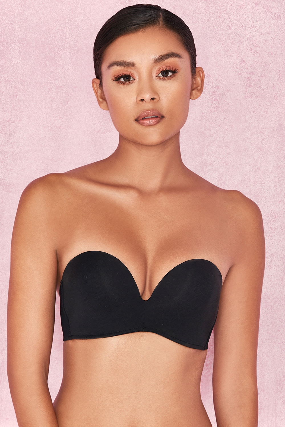 Smooth, Plain Molded Strapless Bra - Black