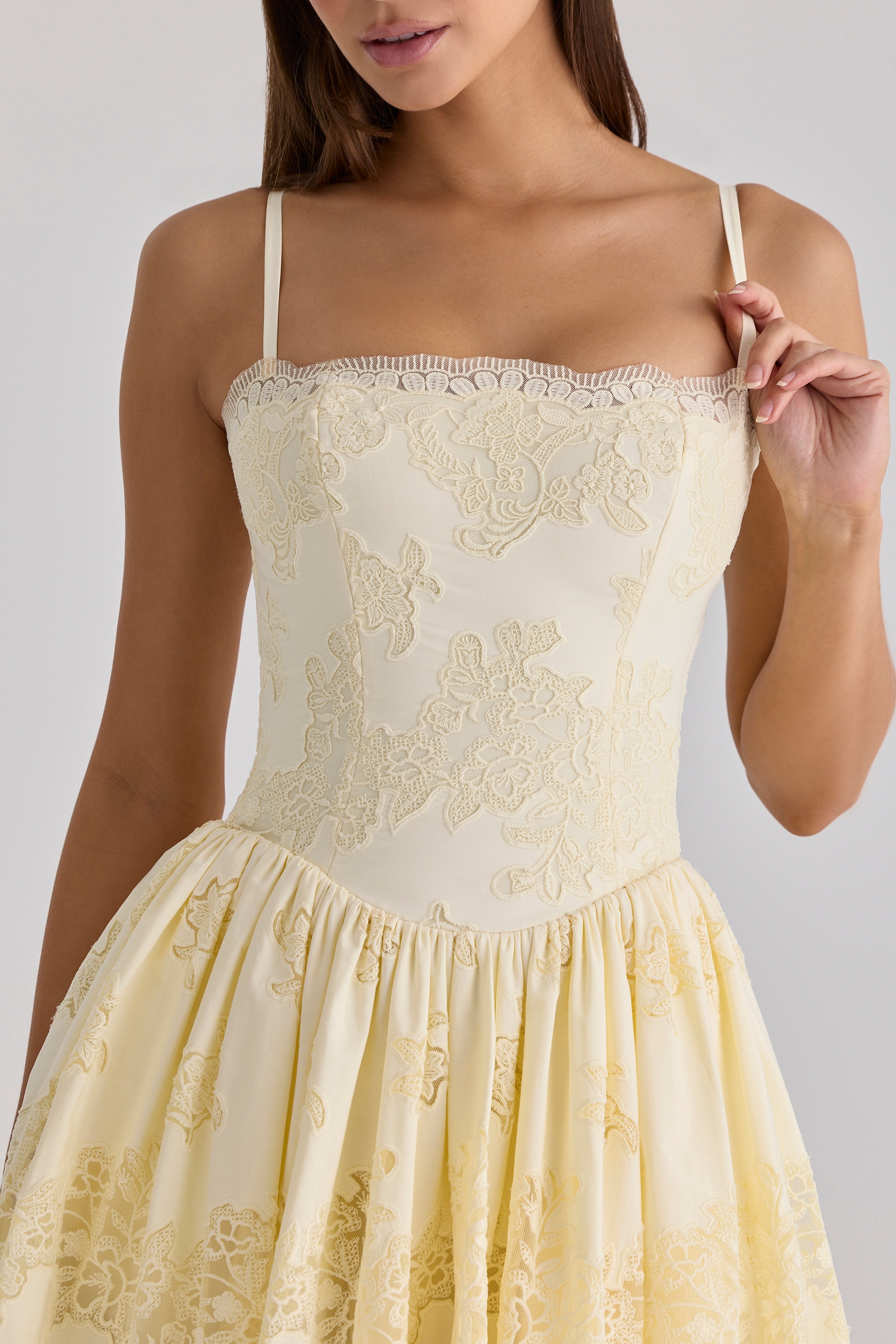 house of cb yellow lace dress Rent House of CB Yellow Lace Indiana Dress - House of CB